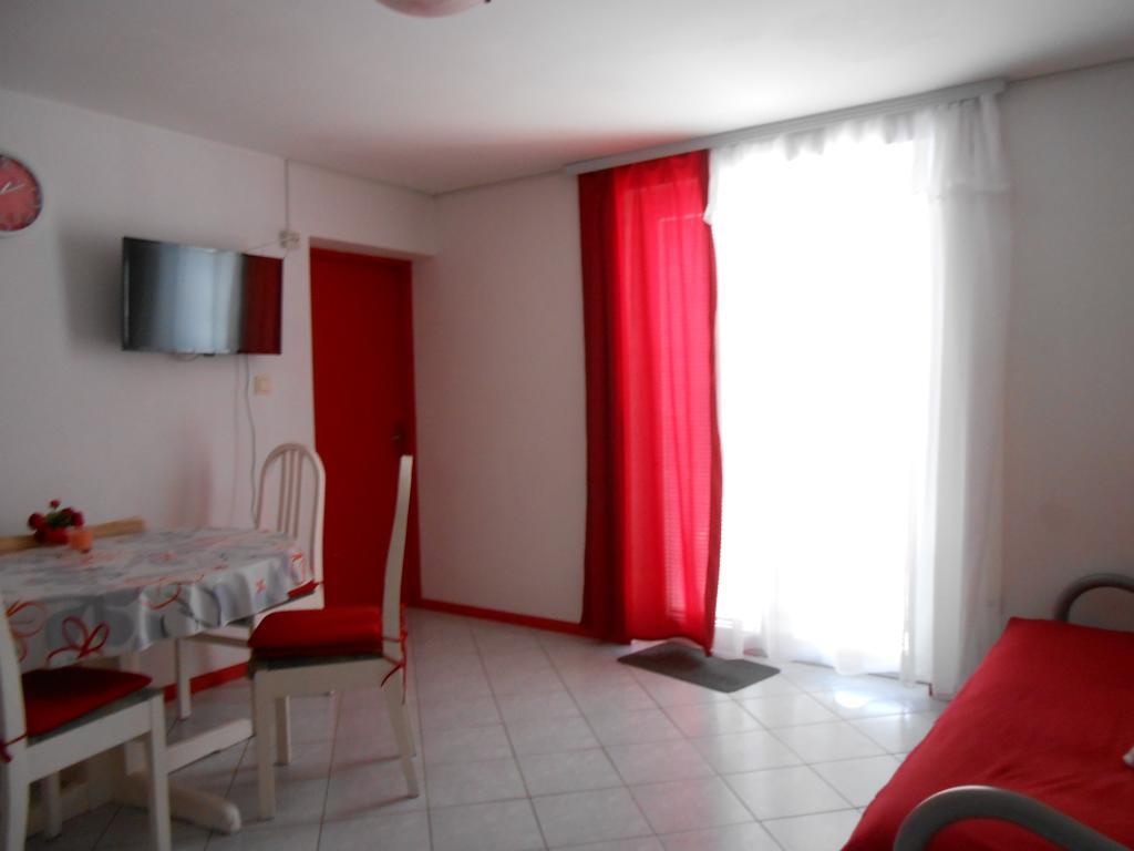 Boutique Apartments Julija Водице Экстерьер фото